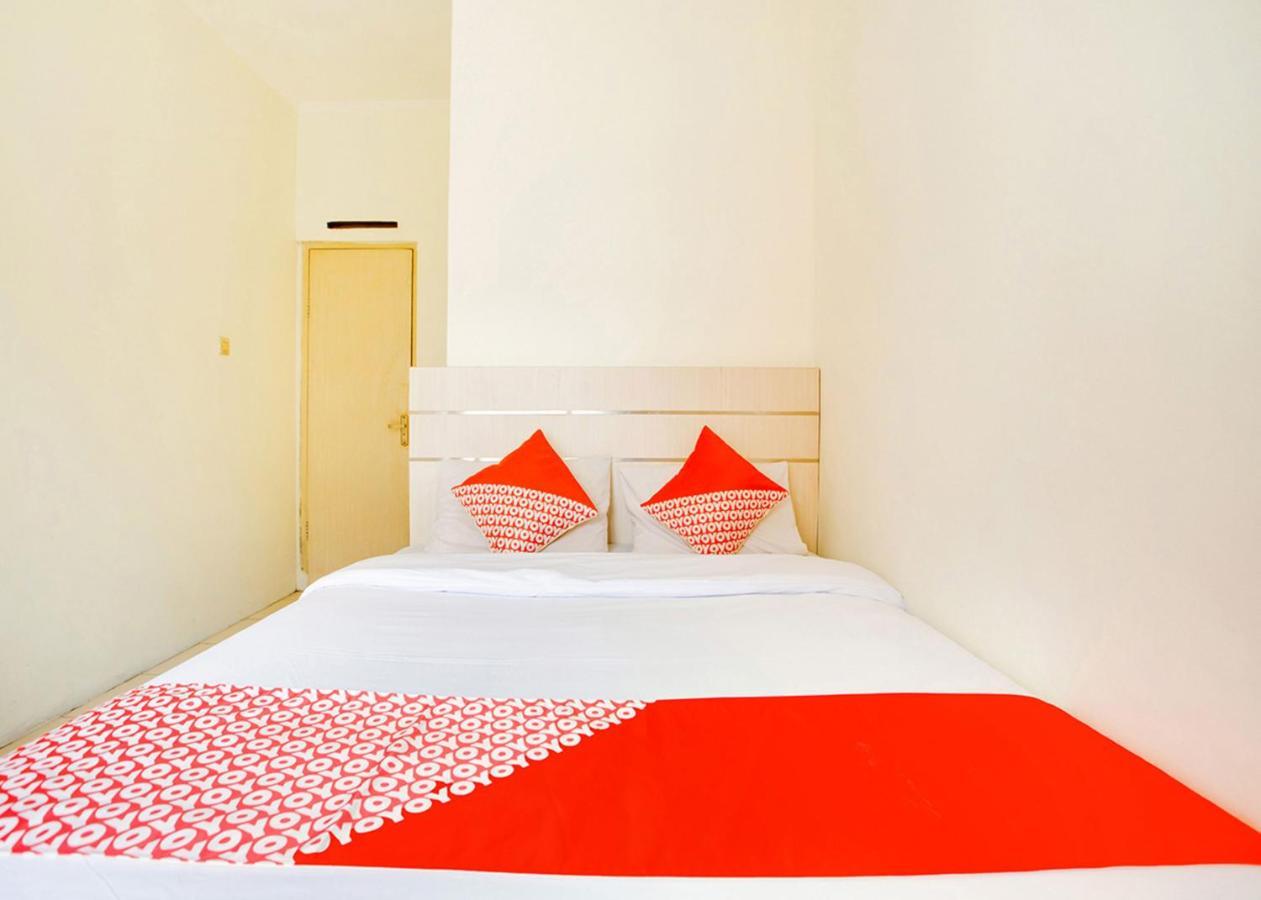 Oyo 2554 Hotel Arimbi Lama Dewi Sartika Bandung Esterno foto