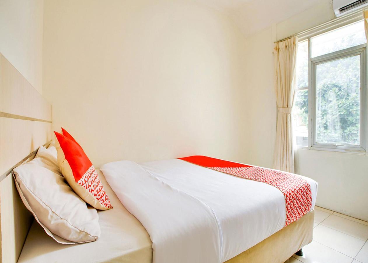 Oyo 2554 Hotel Arimbi Lama Dewi Sartika Bandung Esterno foto