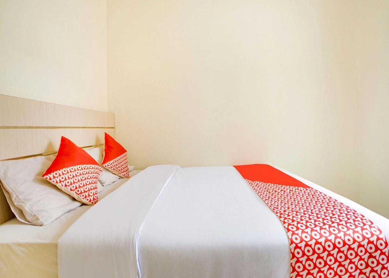 Oyo 2554 Hotel Arimbi Lama Dewi Sartika Bandung Esterno foto